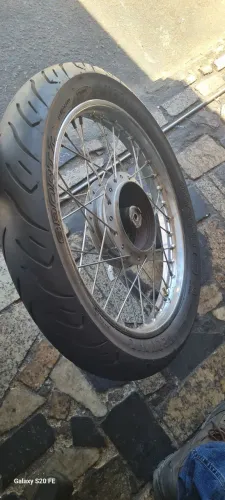 Aro dianteiro+pneu 100/90/18