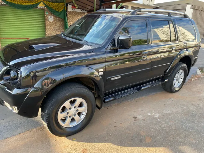Mitsubishi Pajero Sport HPE 2.5 4X4 Diesel Mec. 2007
