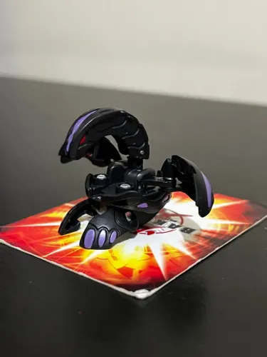 Bakugan Darkus Wavern