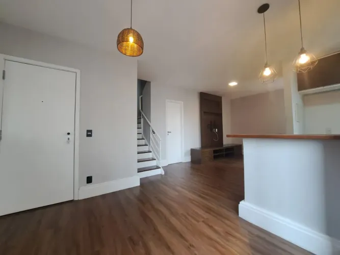 2 SUITES - AR CONDICIONADO - 2 VAGAS - ANDAR ALTO - SOL DA MANHÃ