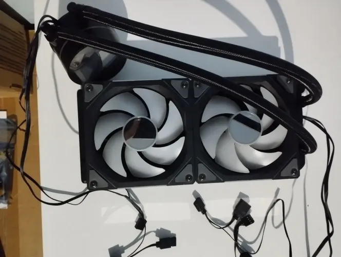 Water Cooler Teucer ARGB 240mm Dual Fan - Intel e AMD Completo