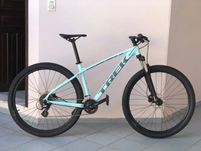 Bicicleta MTB TREK MARLIN 6 M/L