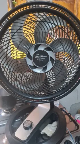 Ventilador 6 Elise bem forte e potente 