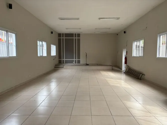 Imóvel Comercial para Venda em Cubatão, Parque Fernando Jorge, 1 dormitório, 3 banheiros