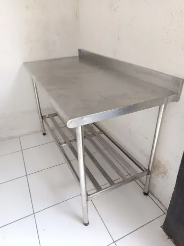 Mesa Multiuso Inox