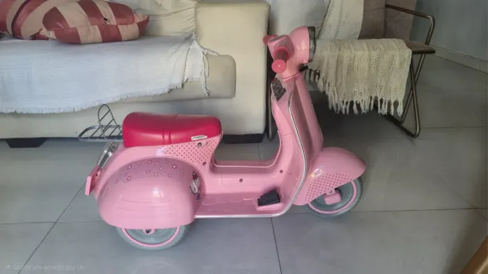 Moto elétrica hello kitt
