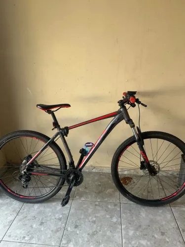 Bicicleta aro 29 shimano NOVÍSSIMA