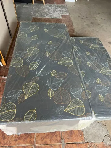 Cama Box conjugada com auxiliar nova na embalagem 
