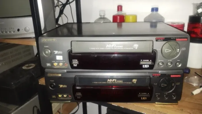 SUCATA VÍDEO CASSETE GRADIENTE GSV870 NÃO FUNCIONA