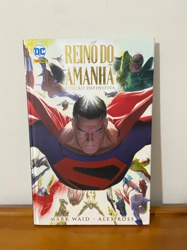 O Reino do Amanhã Edição definitiva + quadrinhos de brinde