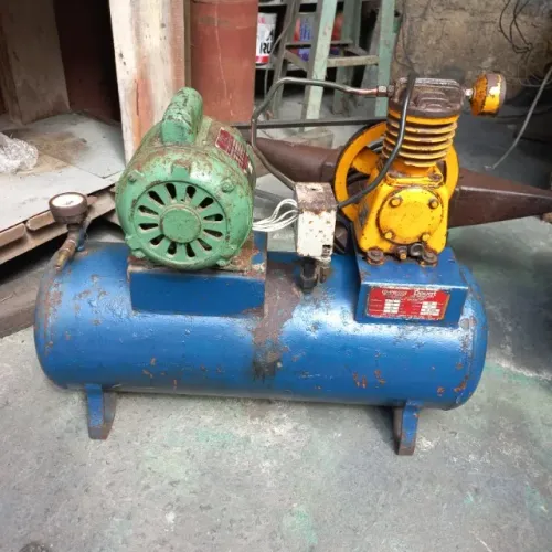Compressor Ar Douat 8 Pés Monofásico 110/220 / -- 01136 Nc Azul 110/220 60 Monofásica