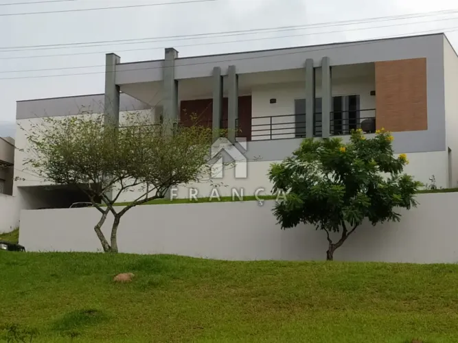 Casa Condomínio Alto Padrão 3 Dormitórios 3 Suítes - Jacareí