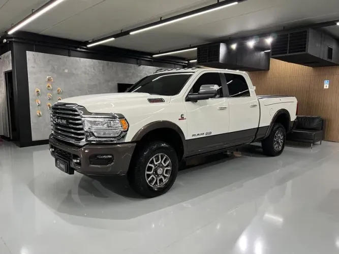 Ram 3500 Limited Longhorn 6.7 TB CD Diesel 2022