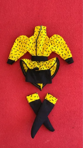 Roupinha para boneca Xuxa xuxinha tamanho Barbie