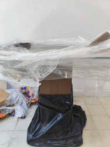 Vendo Mesa de vidro Quatro lugares