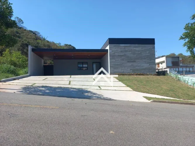 Casa com 4 dormitórios para alugar, 390 m² por R$ 23.760,00/mês - Condomínio Itaporã - Ati