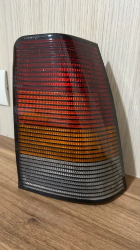 Lanterna Traseira Direita Original Germany Kadett GSi - Com Detalhe