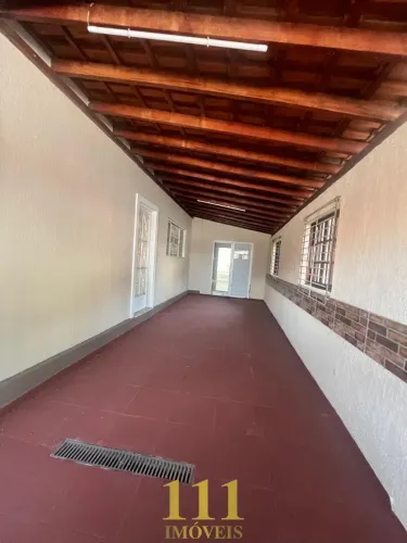 Casa comercial com Galpão no Bosque dos Eucaliptos/ São José dos Campos.