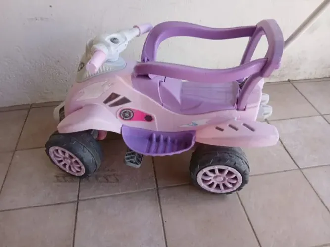 Carrinho de passeio menina