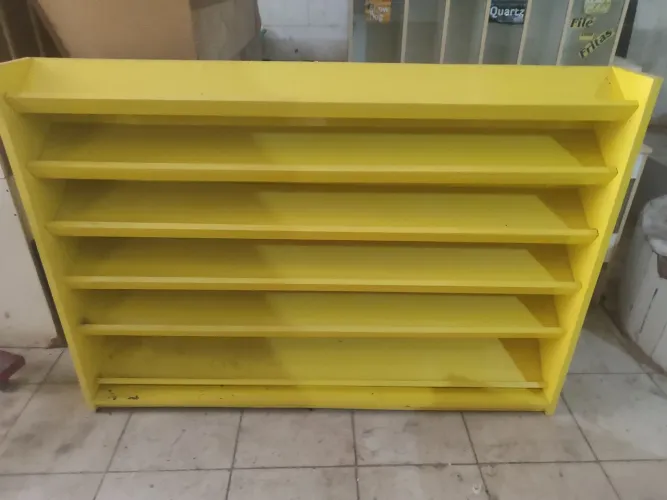Expositor MDF pra pequenos itens