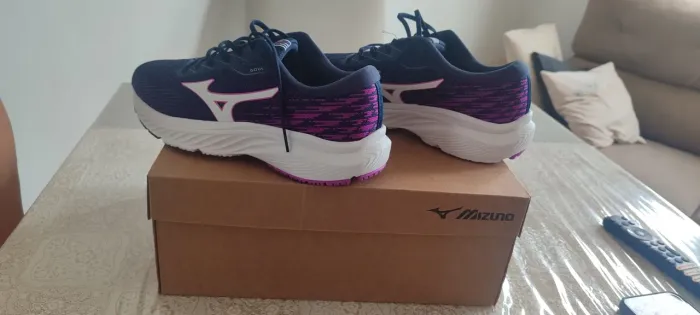 Tênis Mizuno original