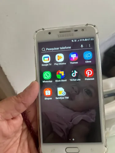 Vendo celular Samsung j7 prime 300,00