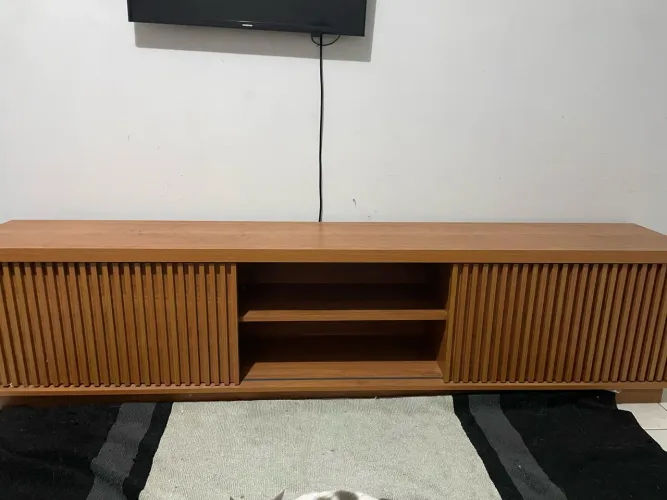 Rack De Tv Para Sala Moderno C/ Prateleiras Até 75 Polegadas Marrom