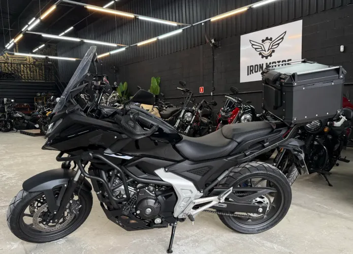 Honda NC 750X cambio DCT 2026 único dono