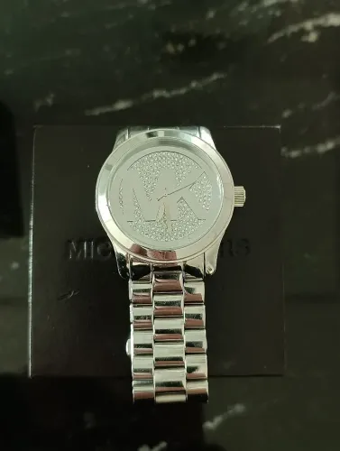 Relógio Michel kors Runway MK5544