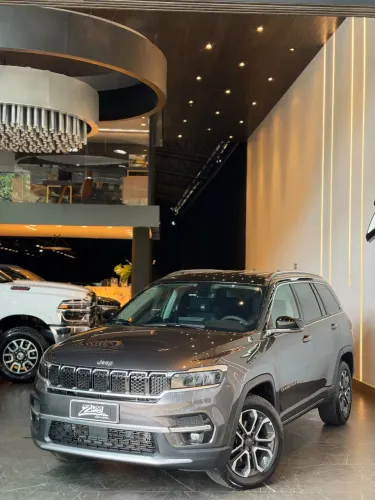 Jeep Commander Limited T270 1.3 TB Flex AUT 2025