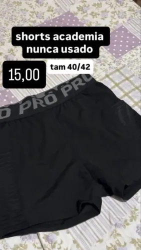 Shorts academia feminino