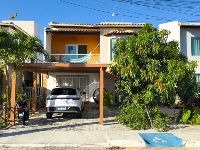 Casa Aconchegante no Condomínio Demerval Mattos  Atalaia