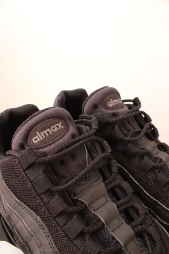 Air max 95 Preto 41