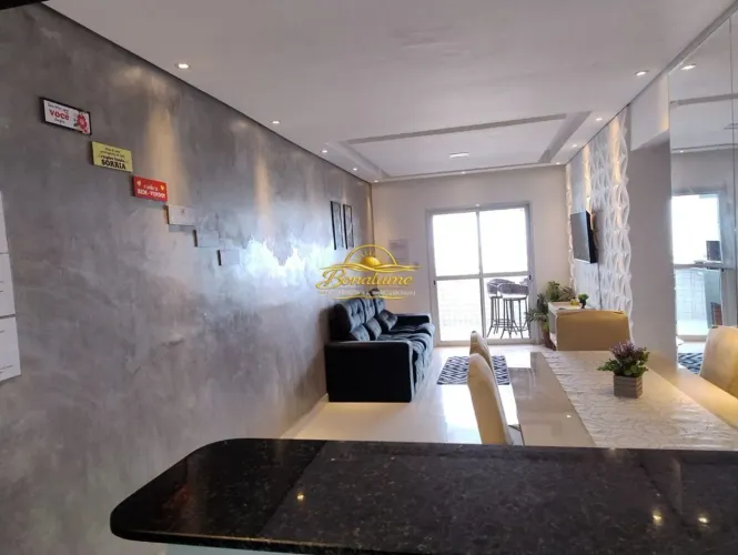 Apartamento a venda, Pé na Areia | 2 Dorm | Sacada Gourmet c/ Churrasqueira
