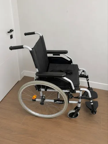 Cadeira de Rodas Alemã Ottobock M1