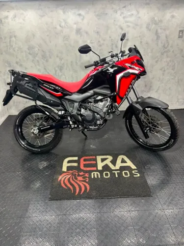 HONDA SAHARA 300 RALLY | ANO 2025