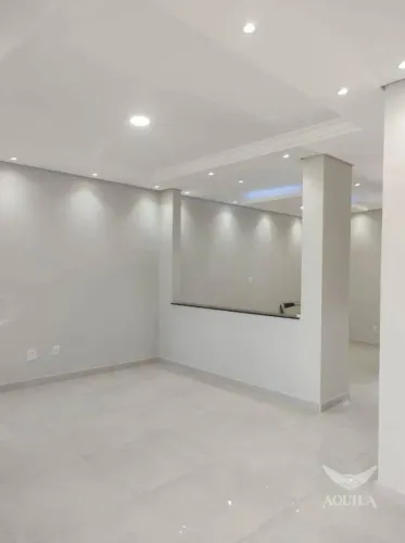 SOBRADO - 03 DORMITORIOS - 01 SUITE COM CLOSET - HORTO FLORESTAL VILLAGIO - SOROCABA/SP