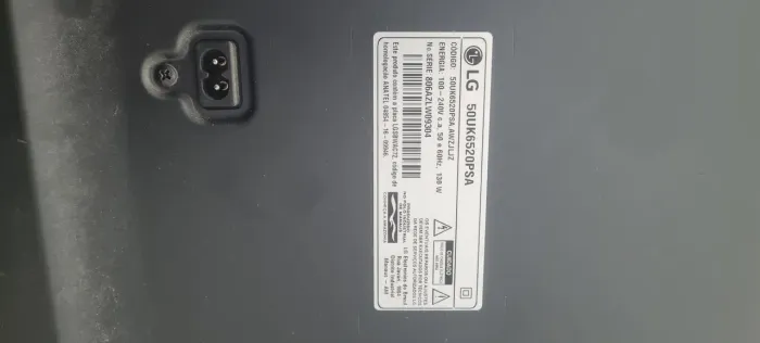Tv lg 50uk6520psa tudo funcionando porém display danificado tv para retirada de Peças