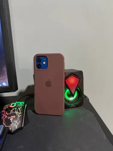 iPhone 12