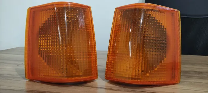 Piscas  dianteiros opala 88-92 cibie logo GM - Estado de novo!!