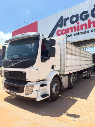 VOLVO VM 330 8x2 2p (diesel) (E5)