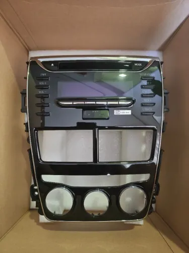 Som Original Toyota Yaris com moldura NOVO