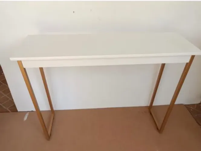 Aparador Tipo industrial com Tampo MDF