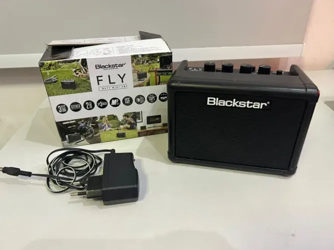 Blackstar FLY 3 - Mini Amplificador - Com fonte