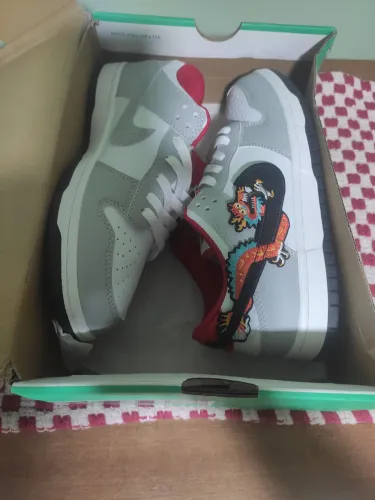 Nike Dunk Low Year of the Dragon