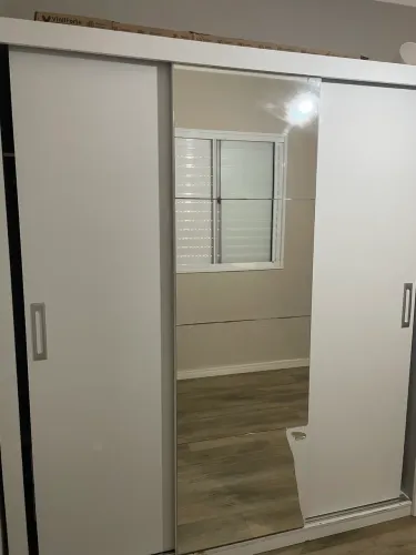 Guarda-roupa