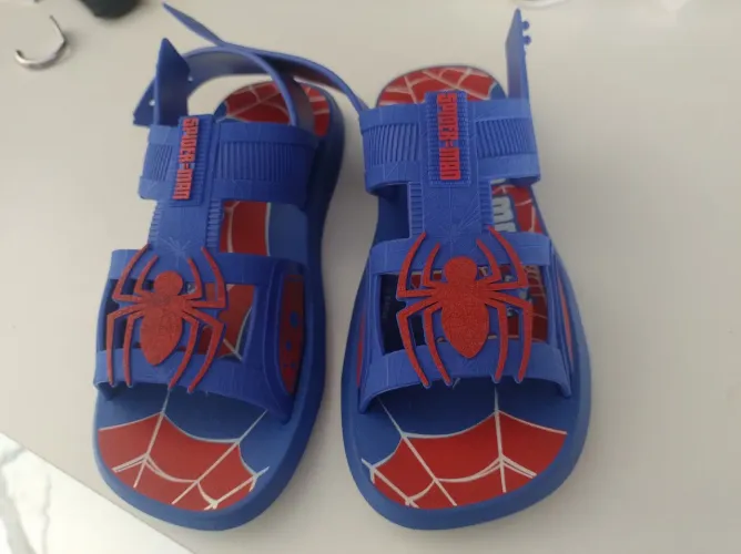 Sandália homem aranha 33