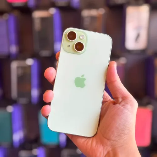 iPhone 15