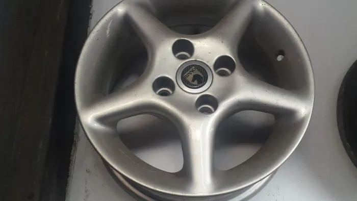 Rodas aro 13 Binno B870 Prata Retro 4x100 novas