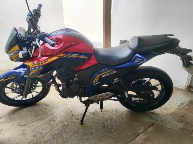 Vendo moto 